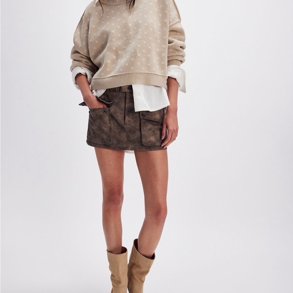 Free People Beige Cropped Dot-Texture Crewneck Sweater - Picture 4 of 4